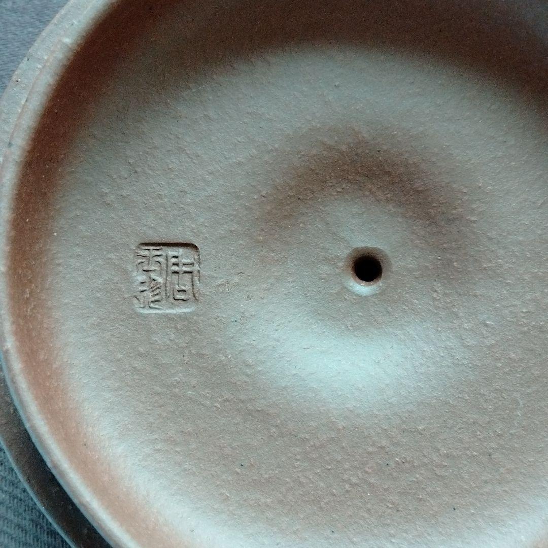 中国骨董　茶道具中国宜興紫砂名品超人気大師女流作家周玉珍02年製精刻梅図漢詩在銘