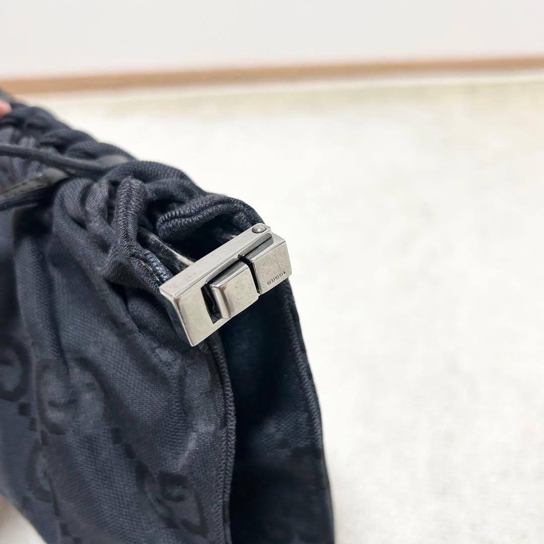 希少　グッチ　GUCCI ハンドバッグ　アクセサリーポーチ　ジャンボGG 黒