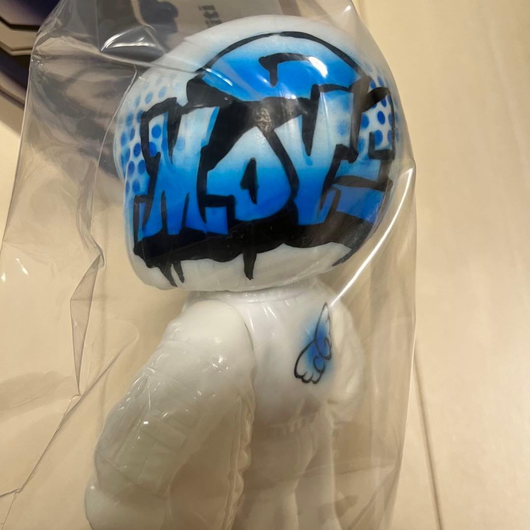 emDASH MOVE Graffiti フィギュア