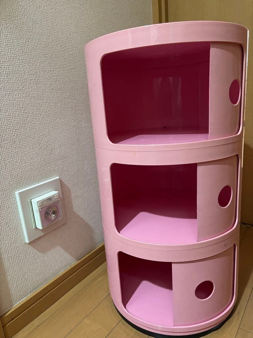 hikaru値下げKartellコンポニビリ ビオのピンク色