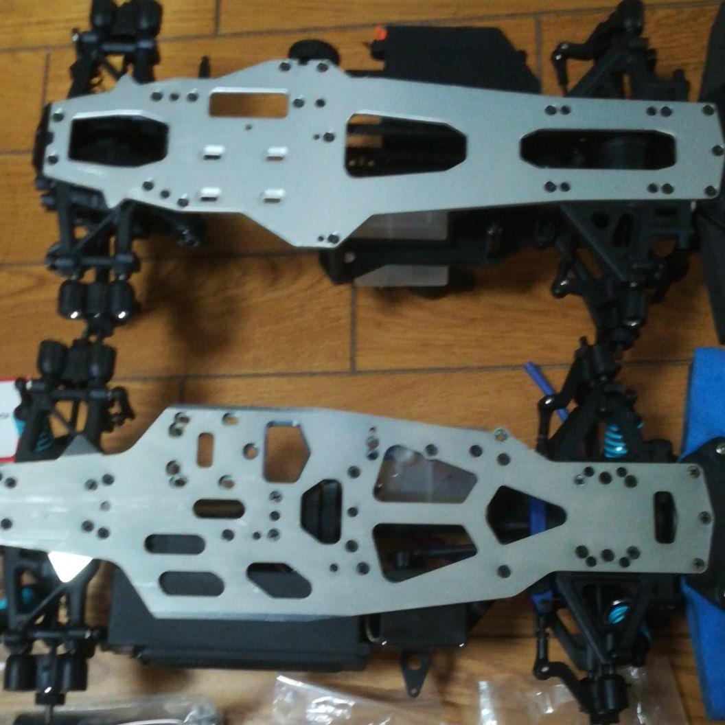 京商　1/10 エンジンカー FW 05　V-ONE SⅡ