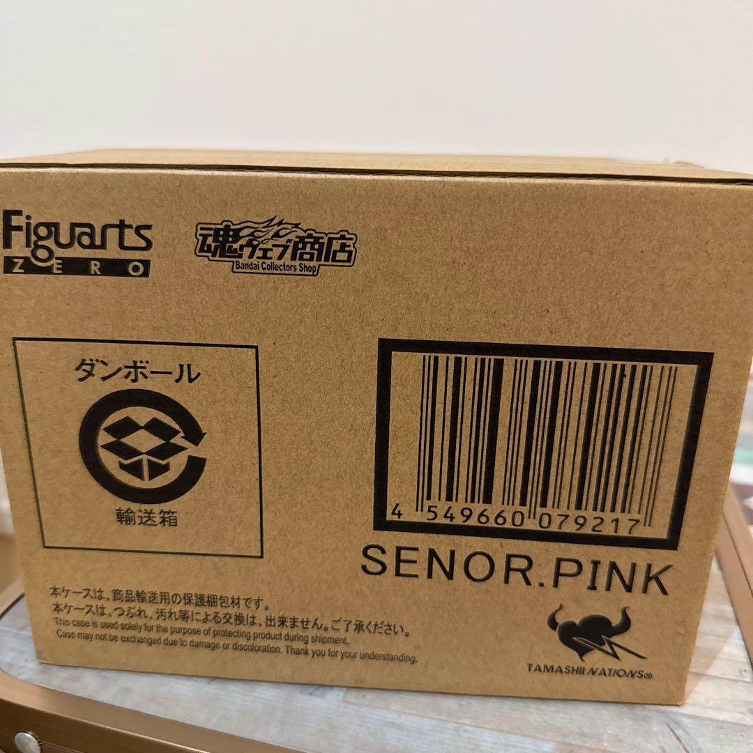 ワンピース　フィギュア　セニョール　ピンク　未開封品