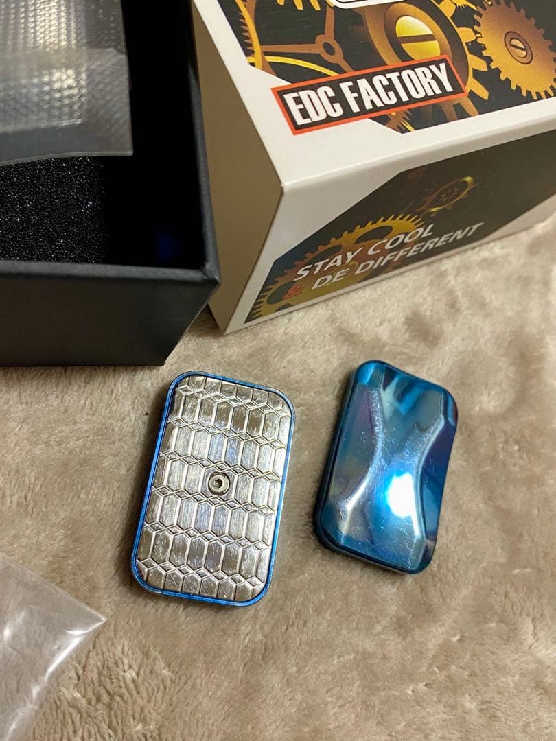 ZD EDC フィジェットトイ　無限位　音叉内蔵　Ti製