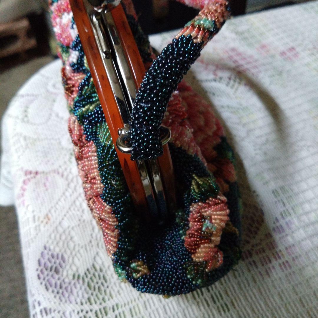 花柄刺繍ビーズバッグ昭和レトロ、和装、浴衣洋装などです。