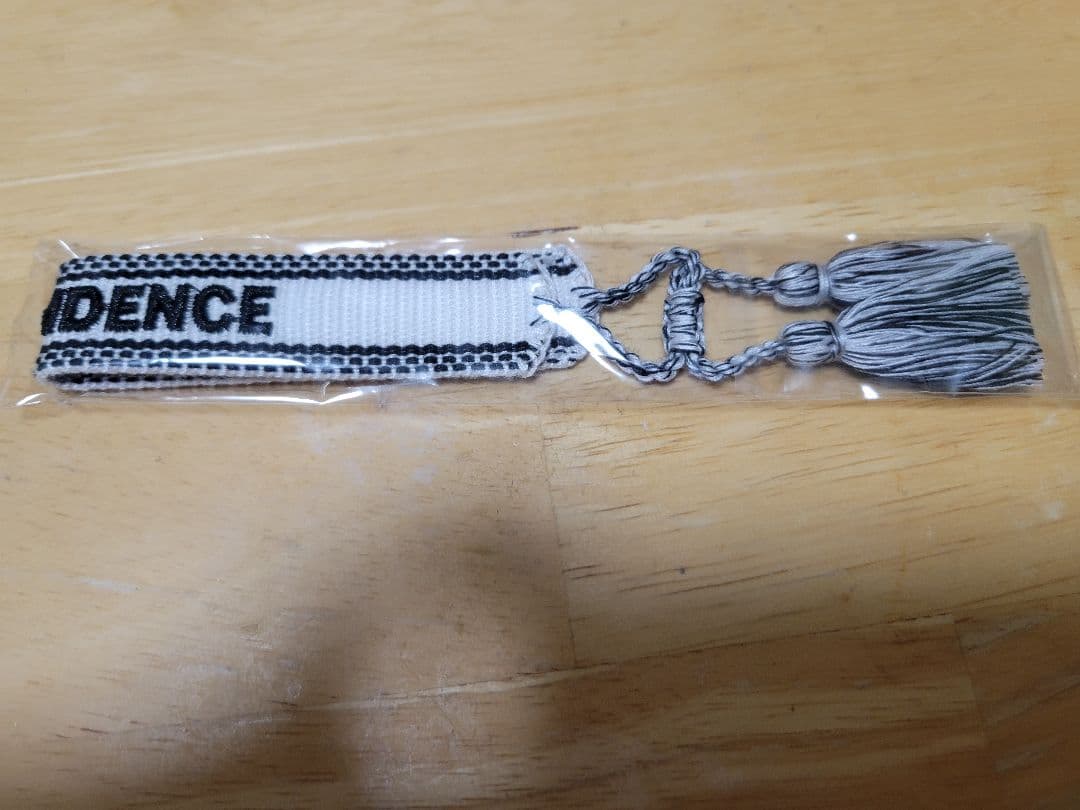 赤西仁 10th Anniversary LIVE 2023 ミサンガ➀