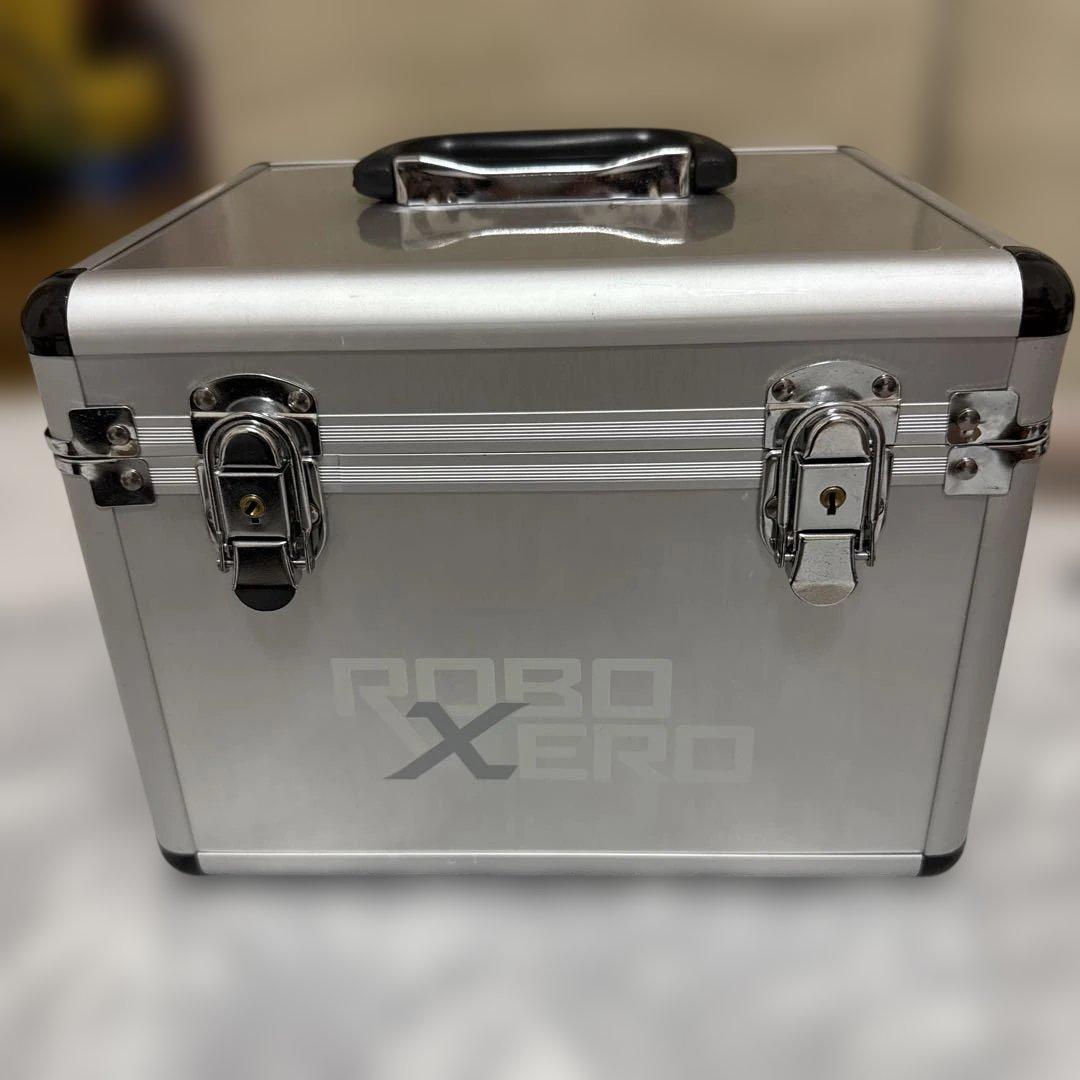 二足歩行の ROBOXERO ロボゼロ デアゴスティーニ