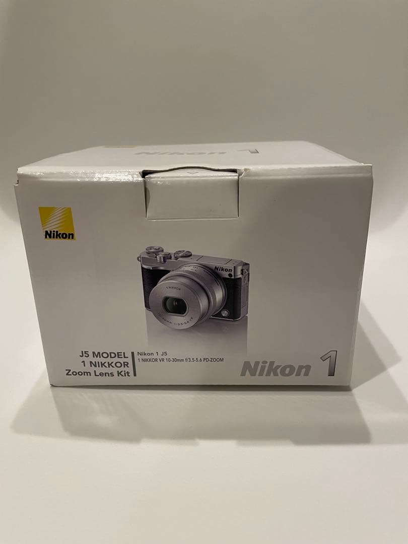 Nikon 1 J5 ミラーレスカメラ シルバー