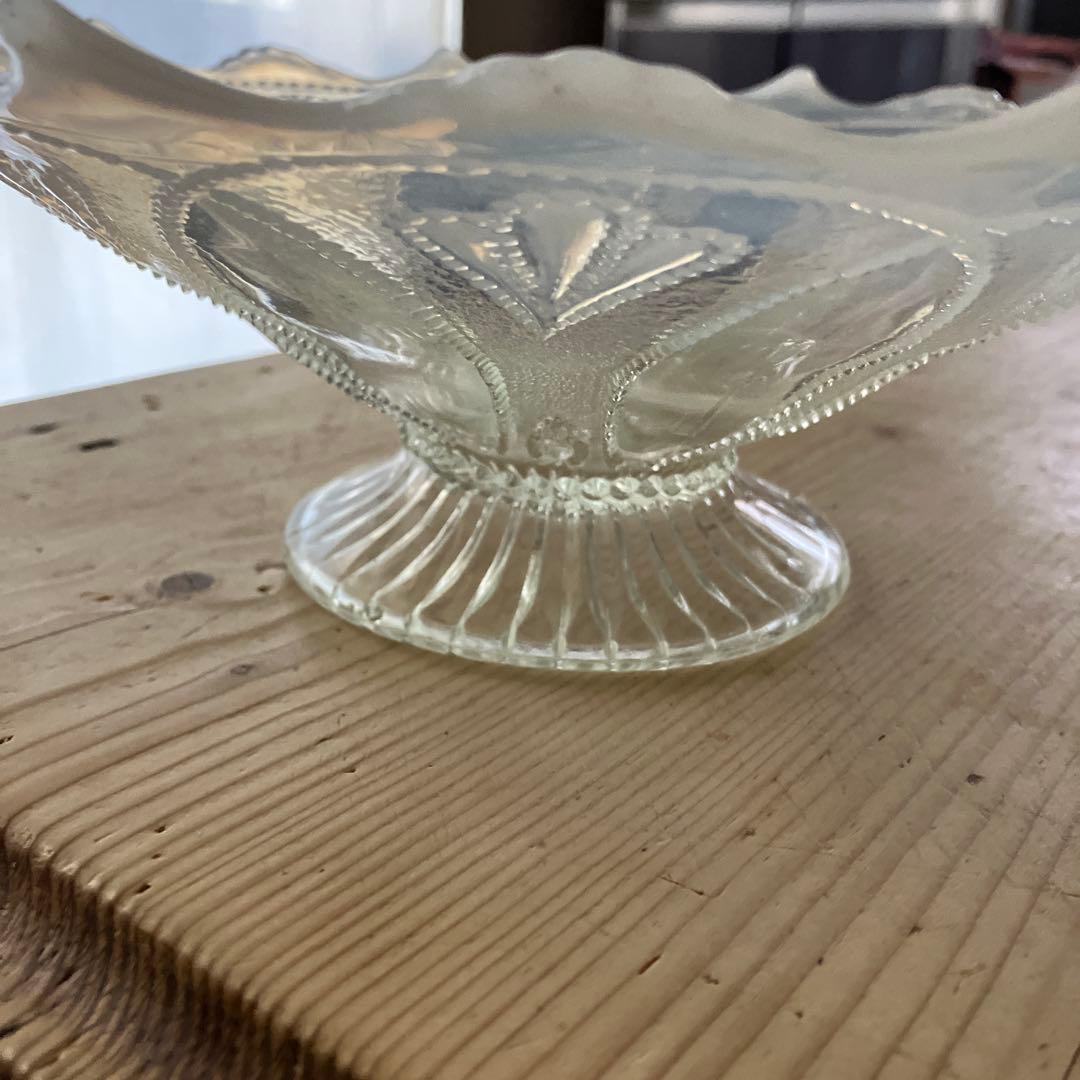 イギリスアンティーク　ノースウッド　オパールセントガラス大型コンポート