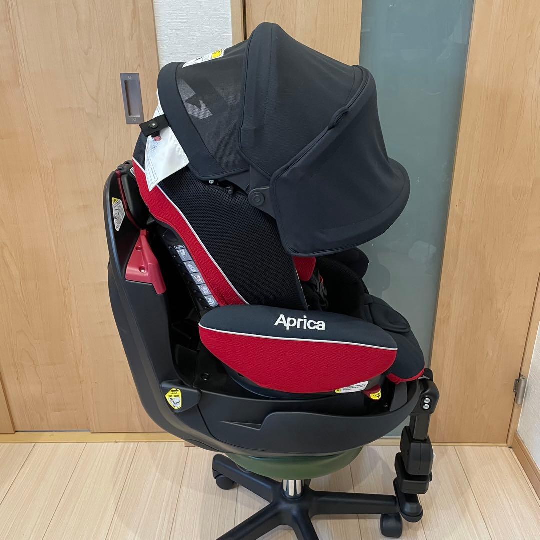 美品 Aprica アップリカ フラディア グロウ 93514 チャイルドシート