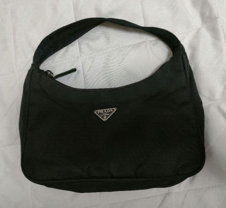 お値下げ依頼主　本日最終価格！　PRADA　ミニトートバッグ