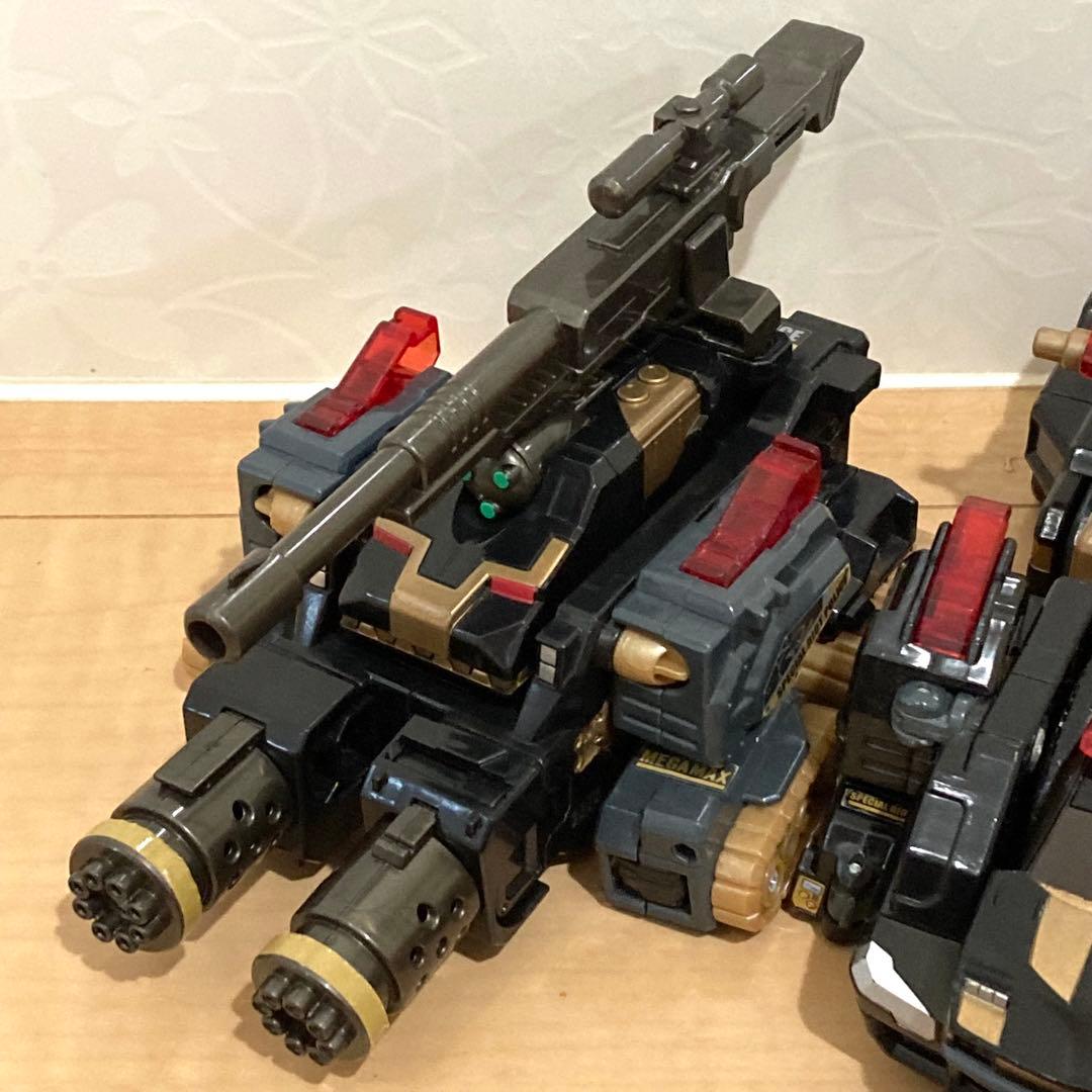 ドライブヘッド 特別機動隊ブラックマックス ドーベルマンジョン ジェットイーグル