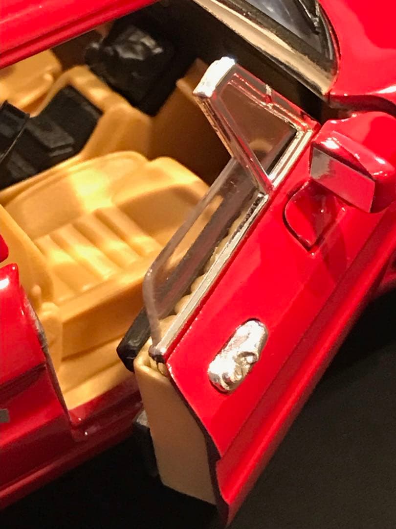 スーパーカー　アルファロメオ スパイダー 1/18 レッド 当時物 イタリア製