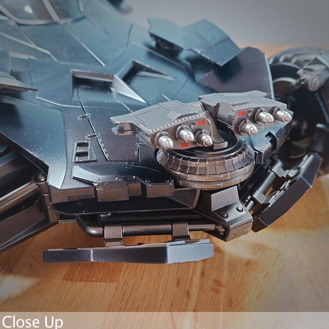 喜玩社 バットモービル 1/12 塗装済み完成品