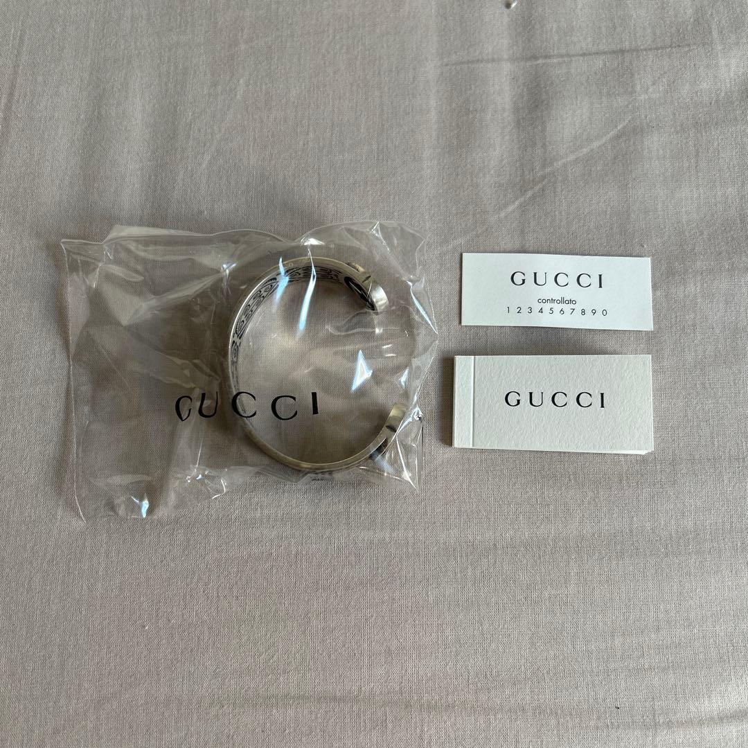 【新品未使用品】GUCCI シルバー バングル エナメル サイズ:16mm