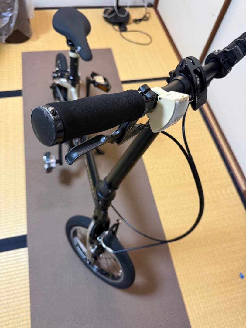 DAHON K1 折りたたみ自転車 シルバー・ブラック