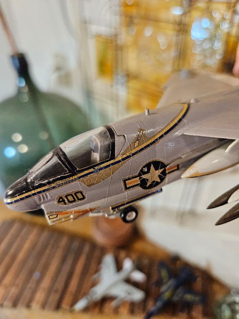 飛行機　模型　戦闘機　プラモデル　パンサー　ブルーエンジェル　コルセア