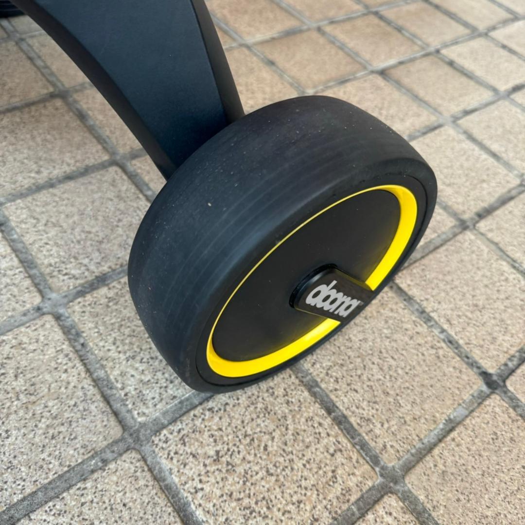 ☆doona　折り畳み式三輪車　リキトライク　LIKI trike　ドゥーナ