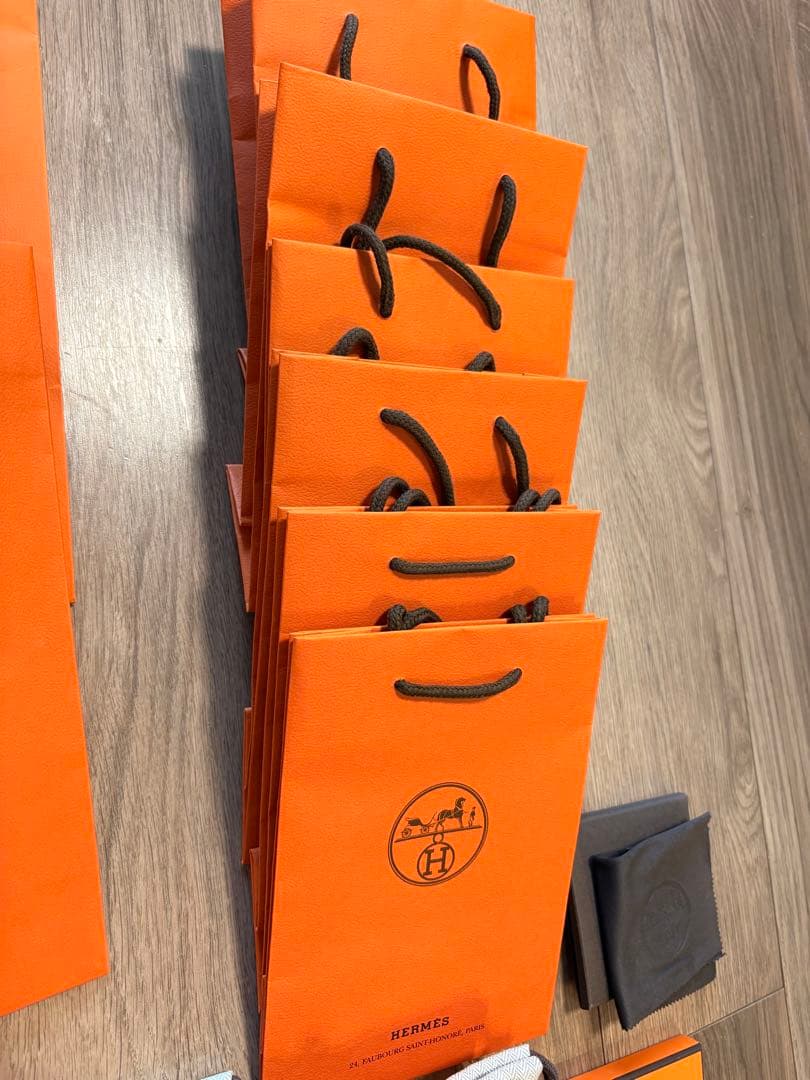 HERMES ショッパー　ギフト包装用アイテム セット