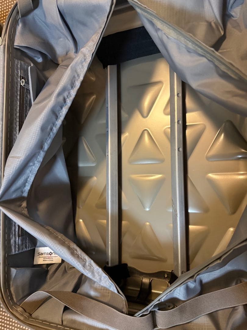 中古 Samsonite SPINNER 68/25 サムソナイトキャリーケース