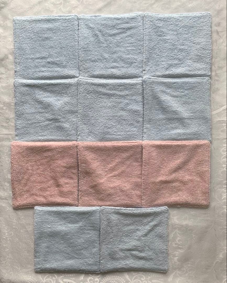 Guri　みんなでごろ寝わんこ　小物入れ