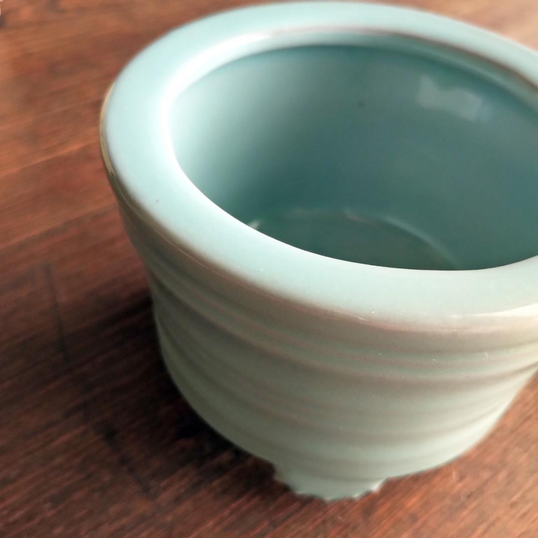 徳川黎明会公認監修 大名物 青磁 香炉　銘　千鳥 写し