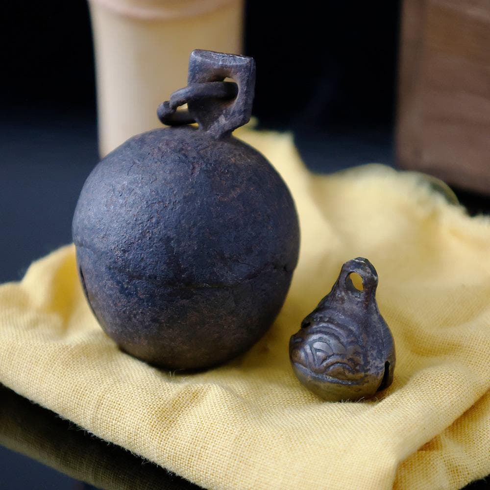 珍品 時代年代物 古鈴 鳴り物 飾り 古道具 古民具 古美術 時代箱 黄布