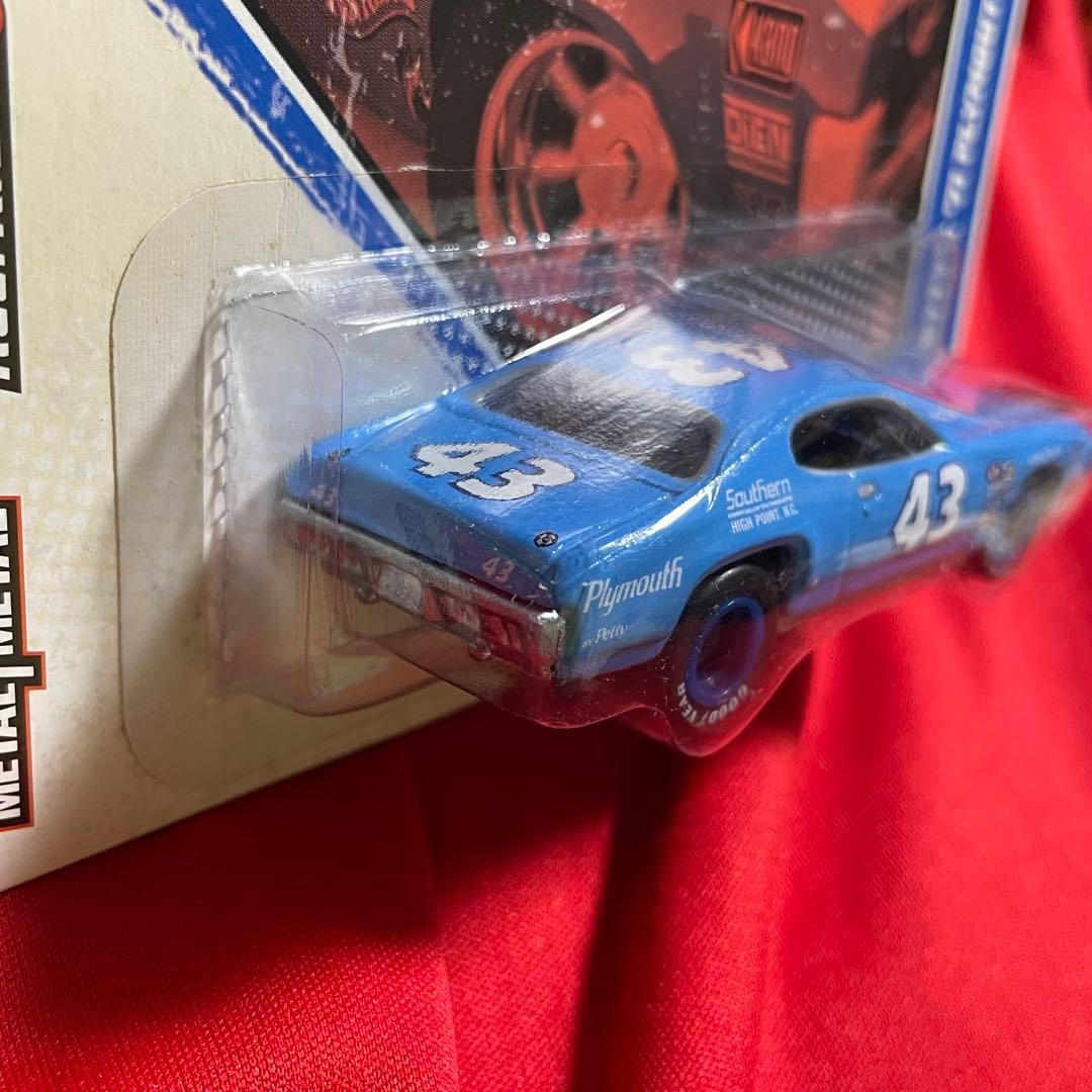 ミニカー hotwheels 71 Plymouth GTX Richard Petty