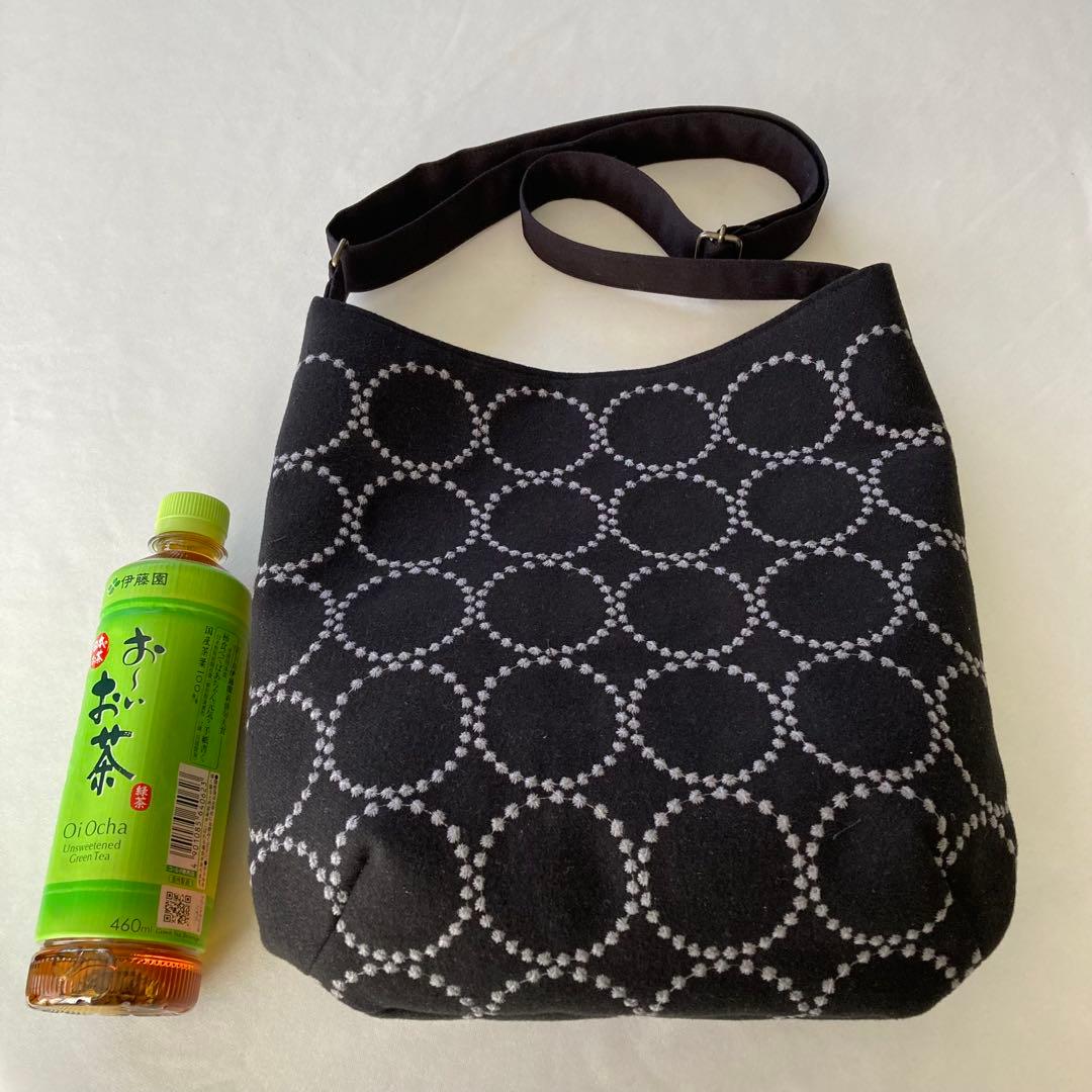 ミナペルホネン　生地使用　ワンショルダーバッグ　ハンドメイド