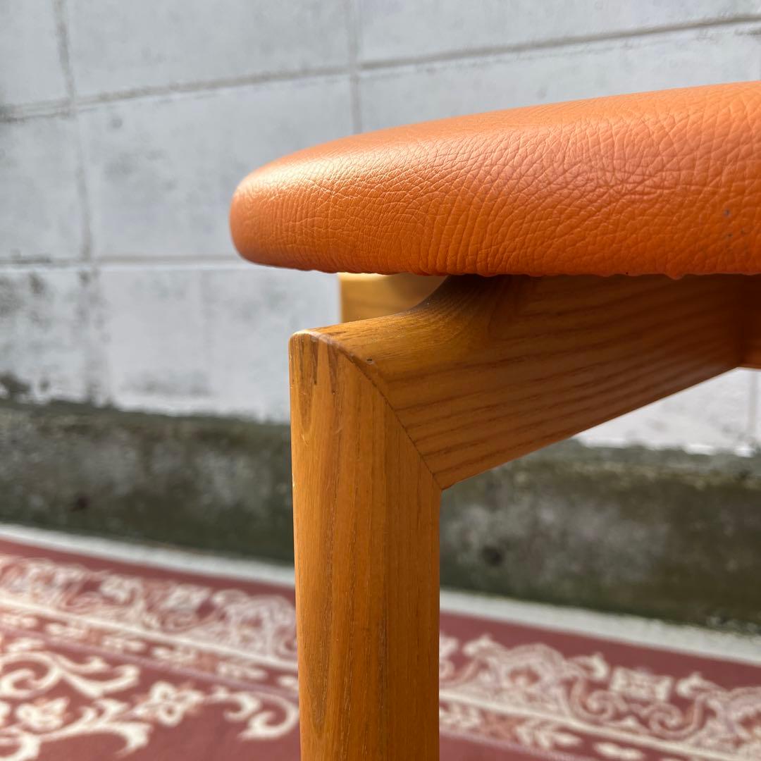 高品質◾️匠工芸 TAKUMI オレンジ座面 ラウンドスツール 丸椅子 丸イス