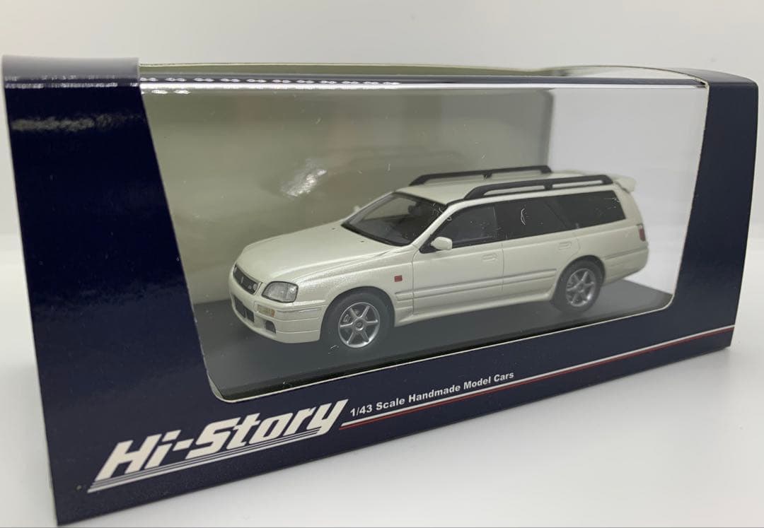 1/43 NISSAN STAGEA 25t RS FOUR S ホワイトパール