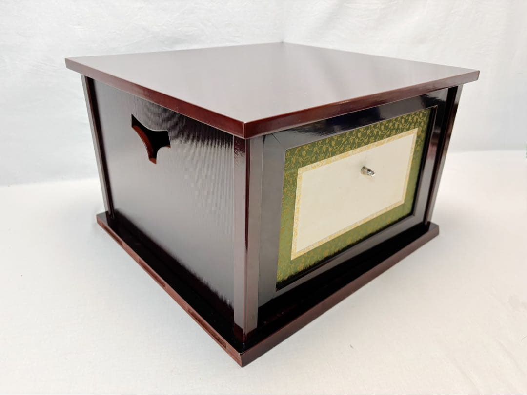 美品 茶道具 木製溜塗 小袋棚 即中斎好写 糸目 組み立式 茶棚 紙箱