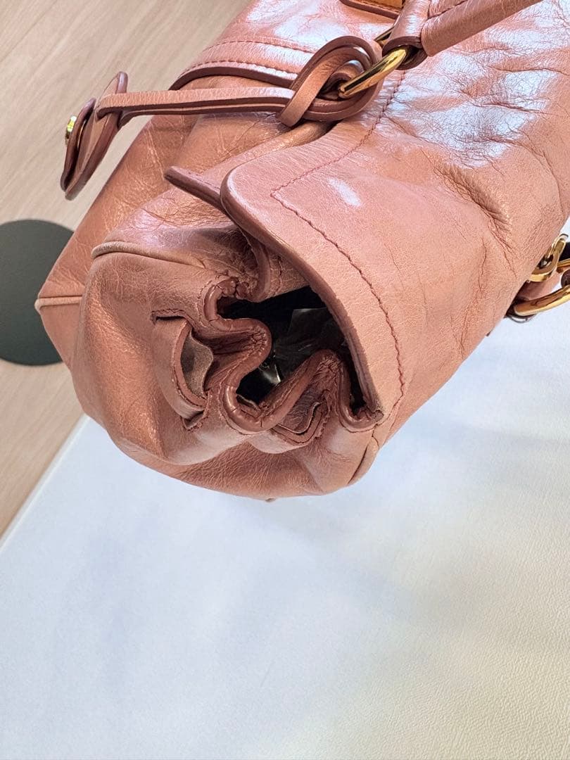 MIUMIU VITELLO SHINE ハンドバック ピンク