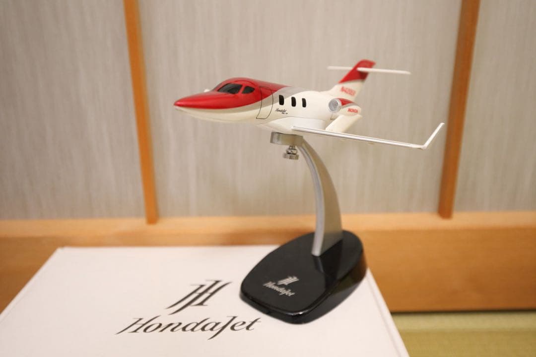 ホンダジェット HONDAJET ダイキャスト 1/72 新品 完成品 エリート