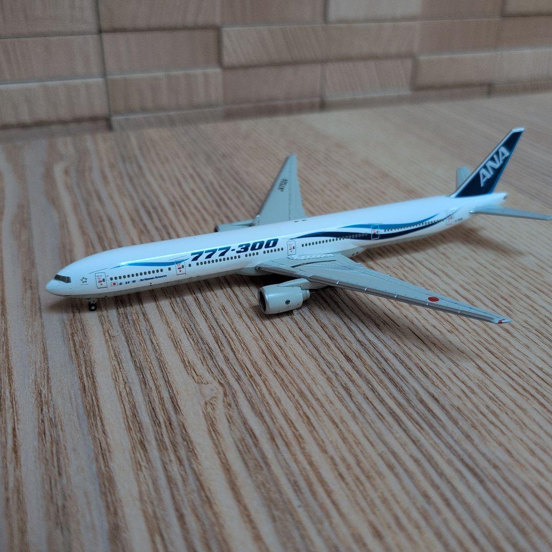 全日空商事 Boeing 777-300 1/400スケールモデル ダイキャスト