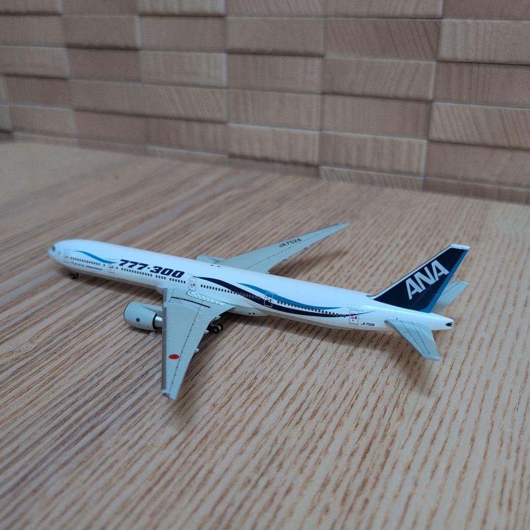 全日空商事 Boeing 777-300 1/400スケールモデル ダイキャスト