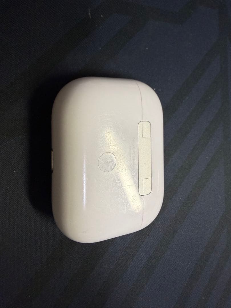 s*y様 Apple AirPods Pro 2 本体 充電ケース付き