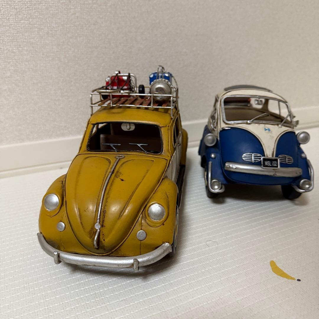フォルクスワーゲン ビートル & シトロエン 2CV ダイキャストモデル