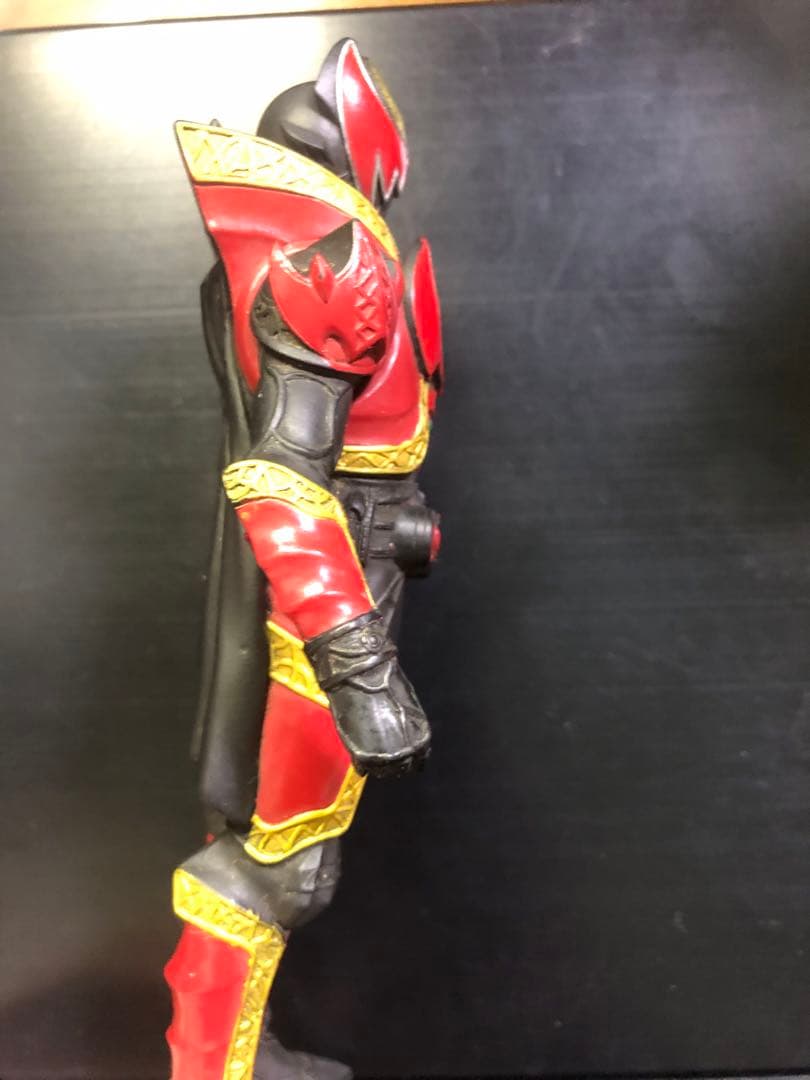 [貴重]仮面ライダーキバ　エンペラーフォーム　レッドバージョン　てれびくん
