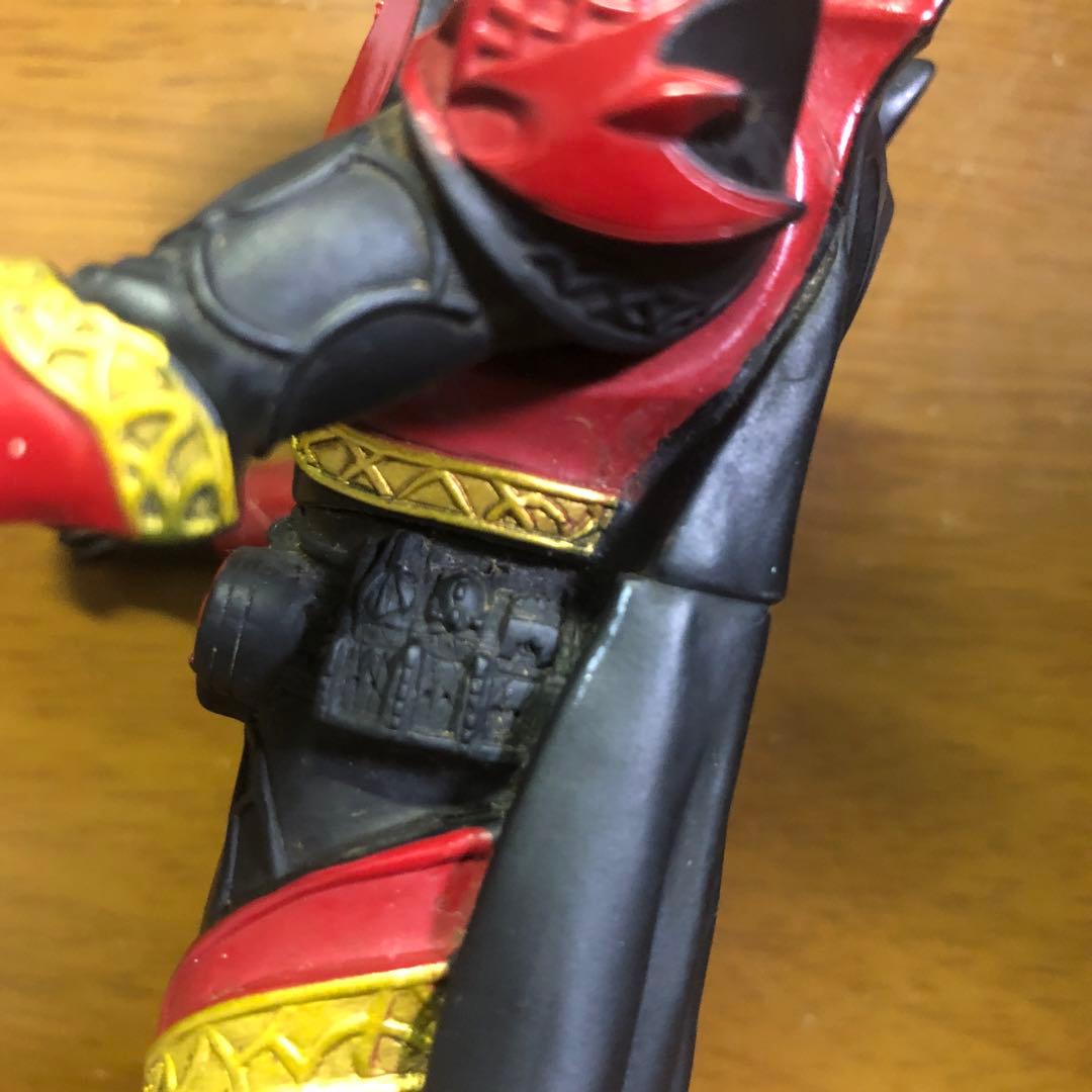 [貴重]仮面ライダーキバ　エンペラーフォーム　レッドバージョン　てれびくん