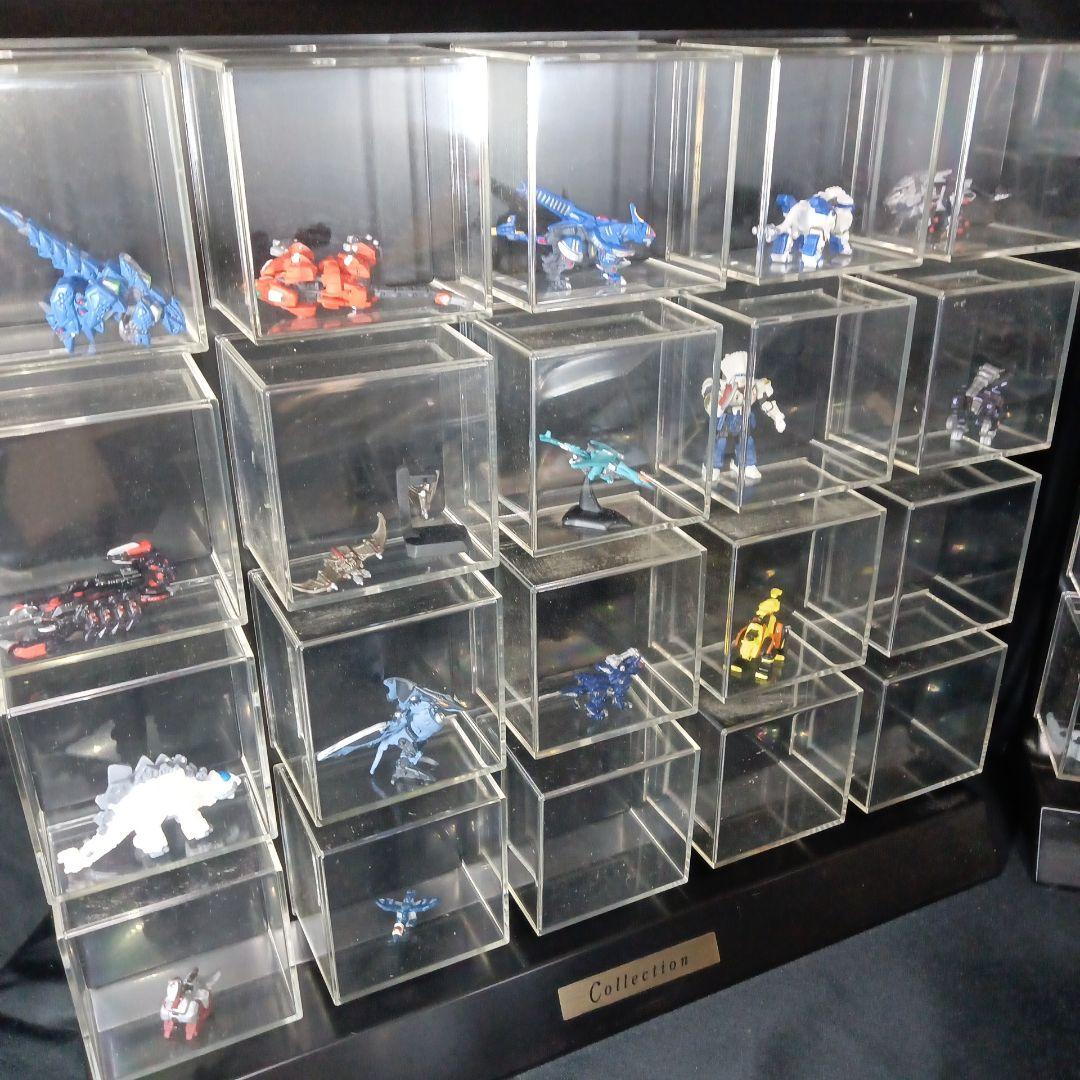 ゾイド フィギュアコレクション ディスプレイケース 付 ゾイドバトルカード