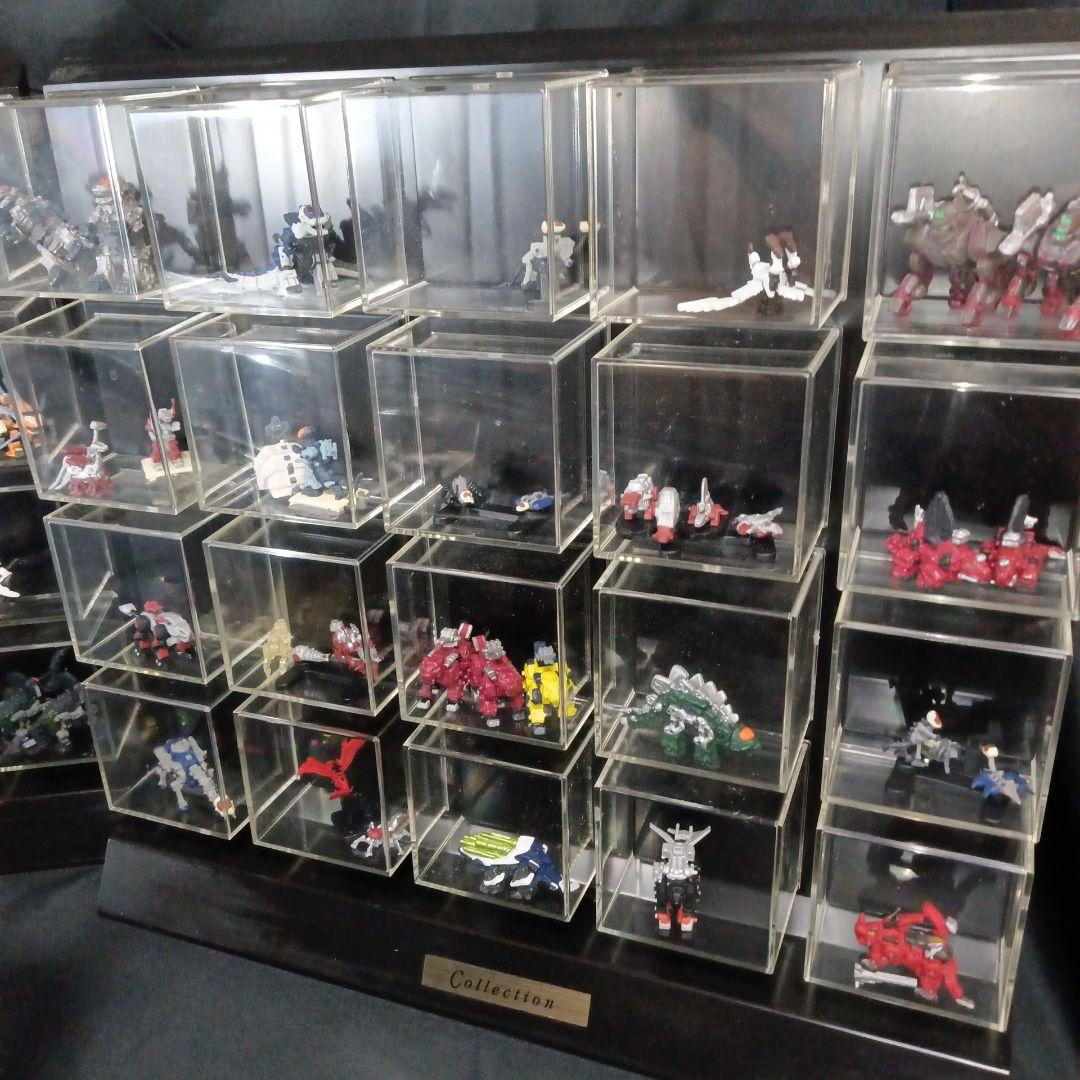 ゾイド フィギュアコレクション ディスプレイケース 付 ゾイドバトルカード