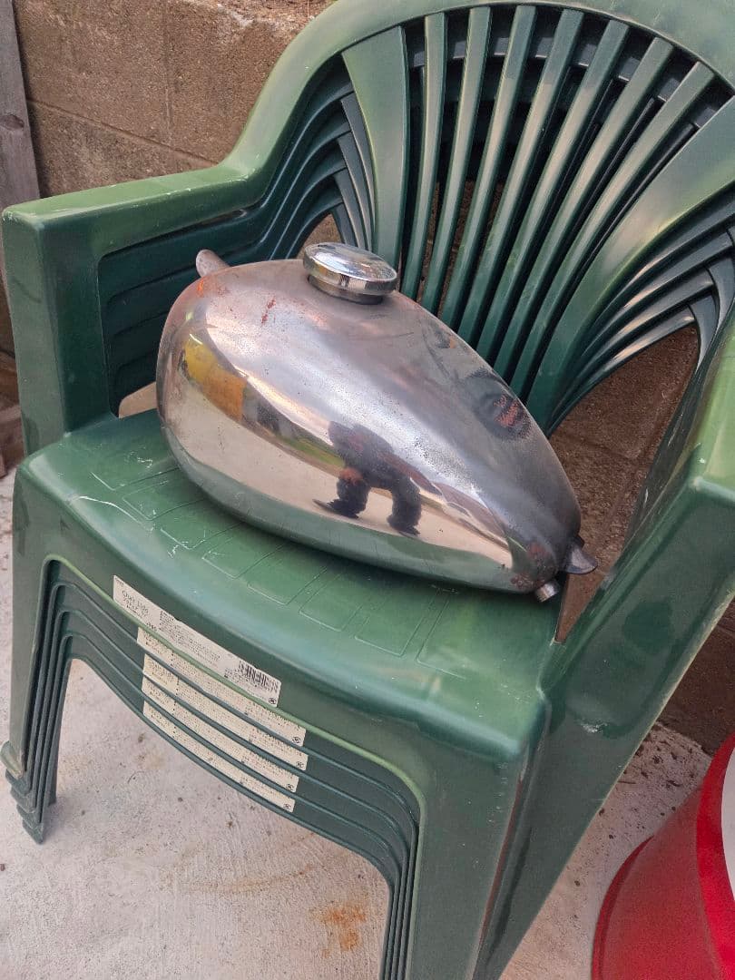 ピーナッツタンク