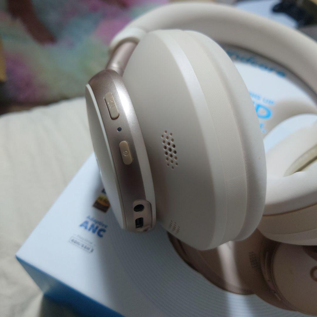 One ワイヤレスヘッドホン ノイズキャンセリング