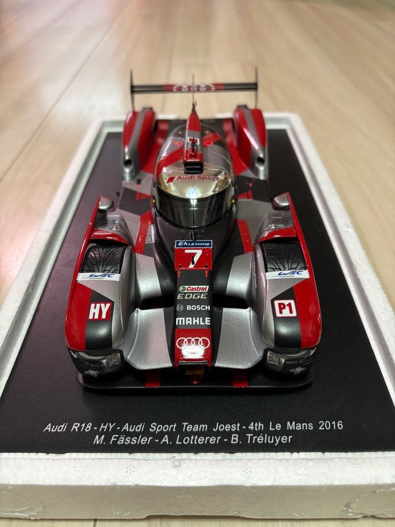 1/18 Audi R18 2016 ７号車 スパークモデル