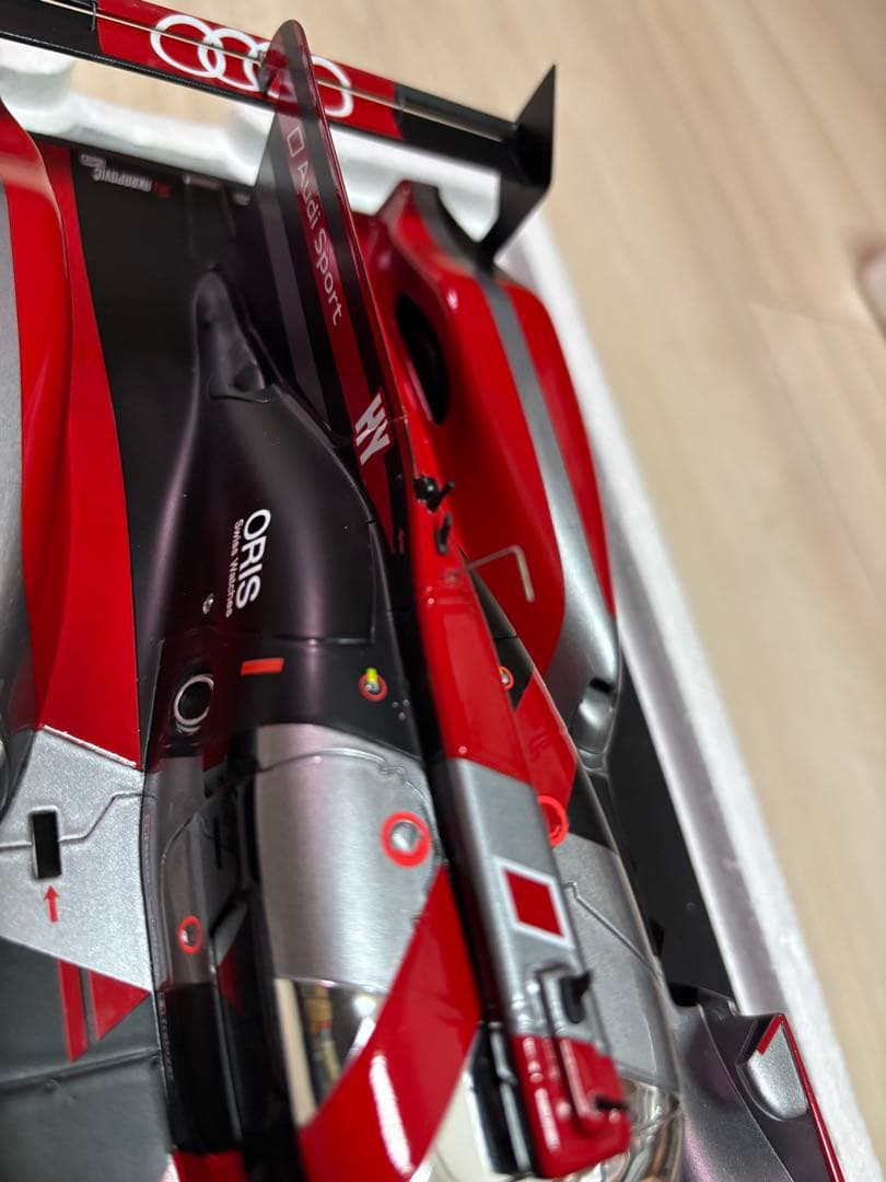 1/18 Audi R18 2016 ７号車 スパークモデル