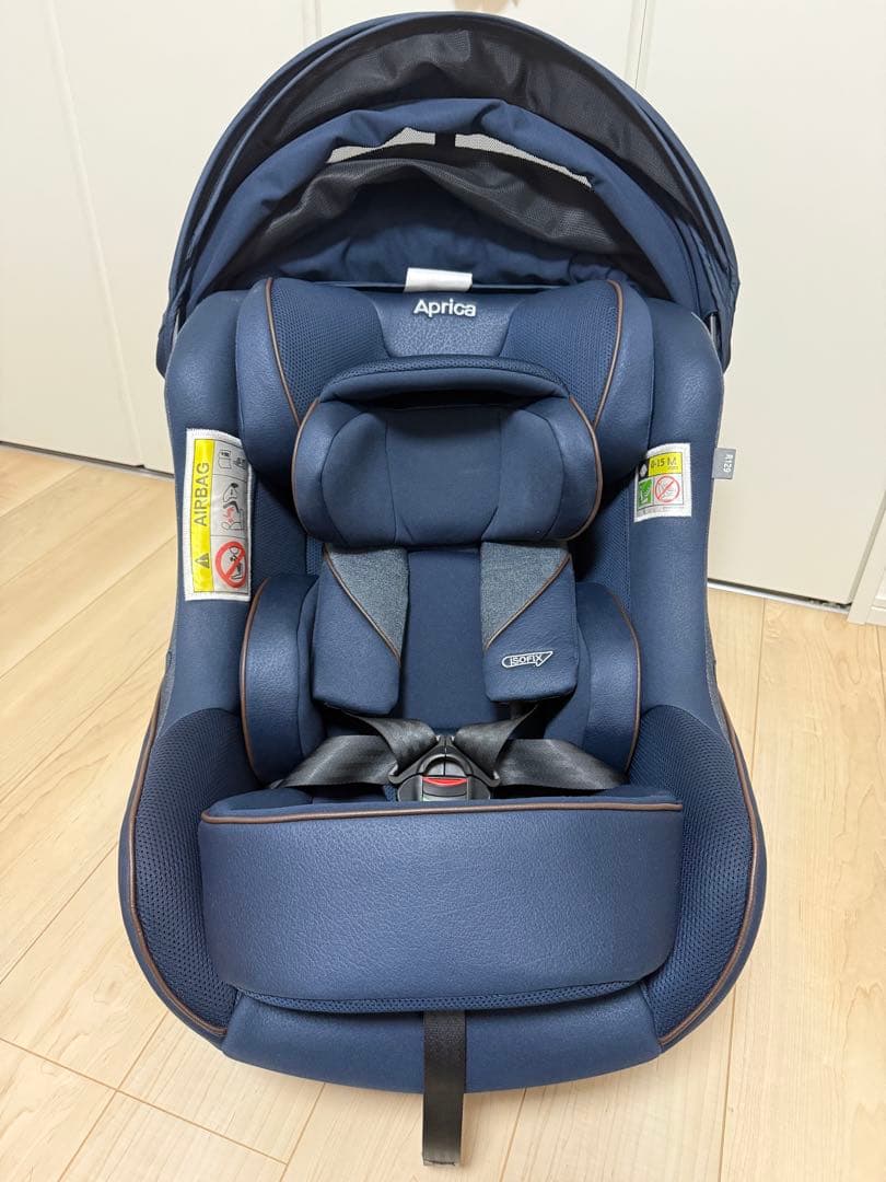 アップリカ 回転式チャイルドシート クルリラビッテエックス ネイビー Ｒ129