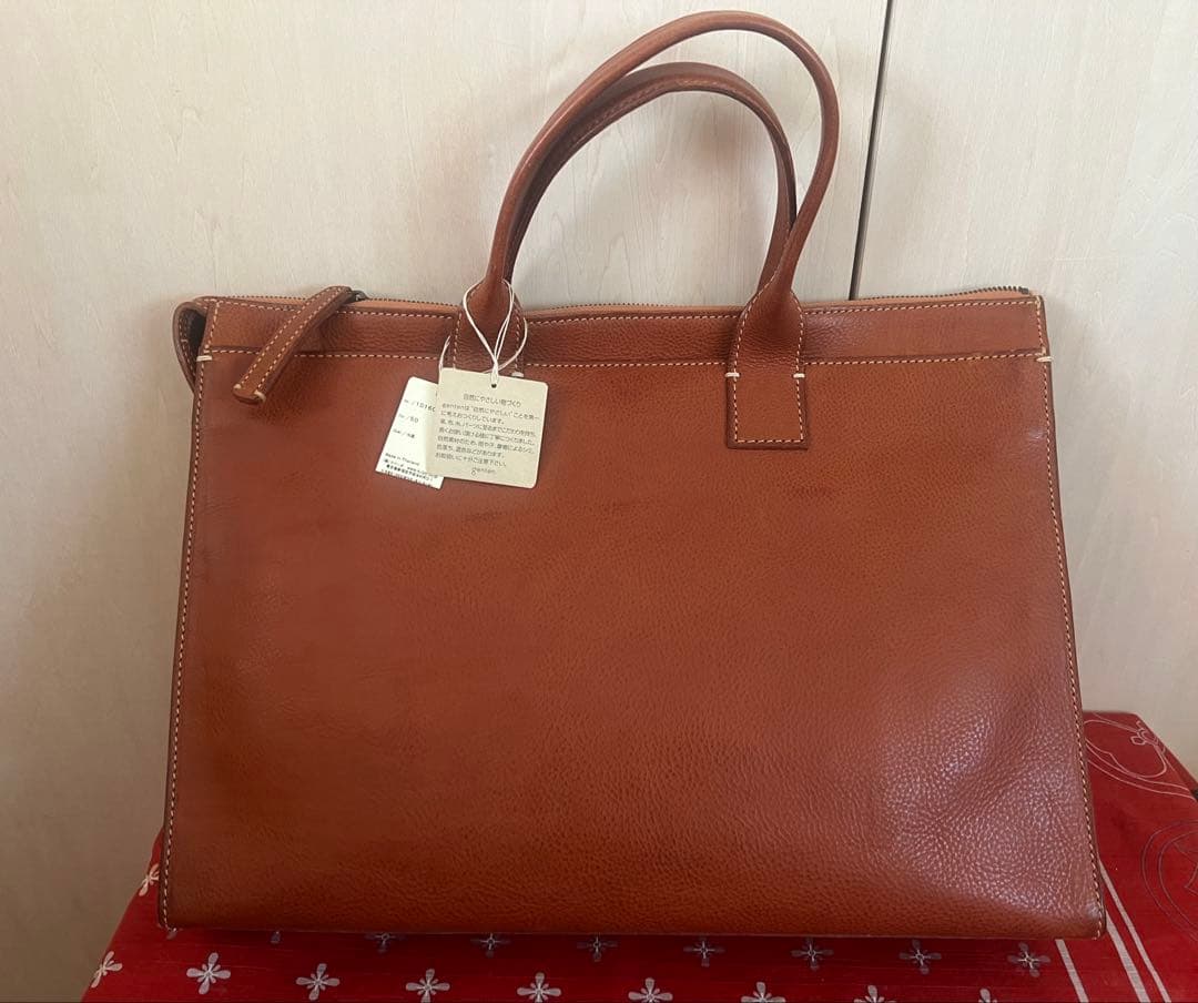 genten ブラウンレザー ビジネスバッグ