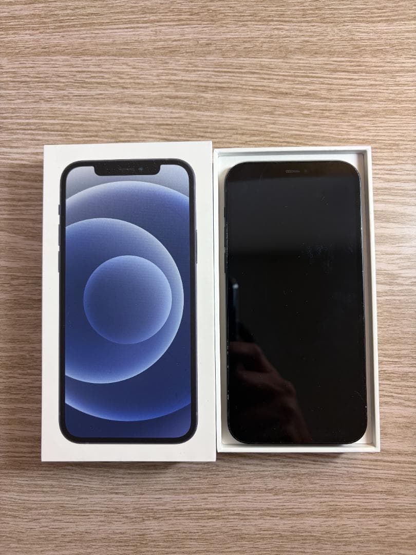 【美品・BT交換済】iPhone12 128GB ブラック (外箱あり)