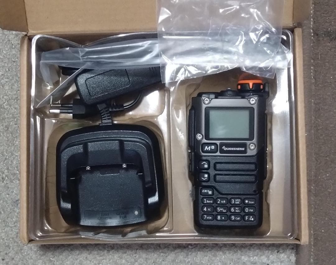 ダルマや　広帯域受信機　UV-K5（８）　(２９９７ｃｈ)３台