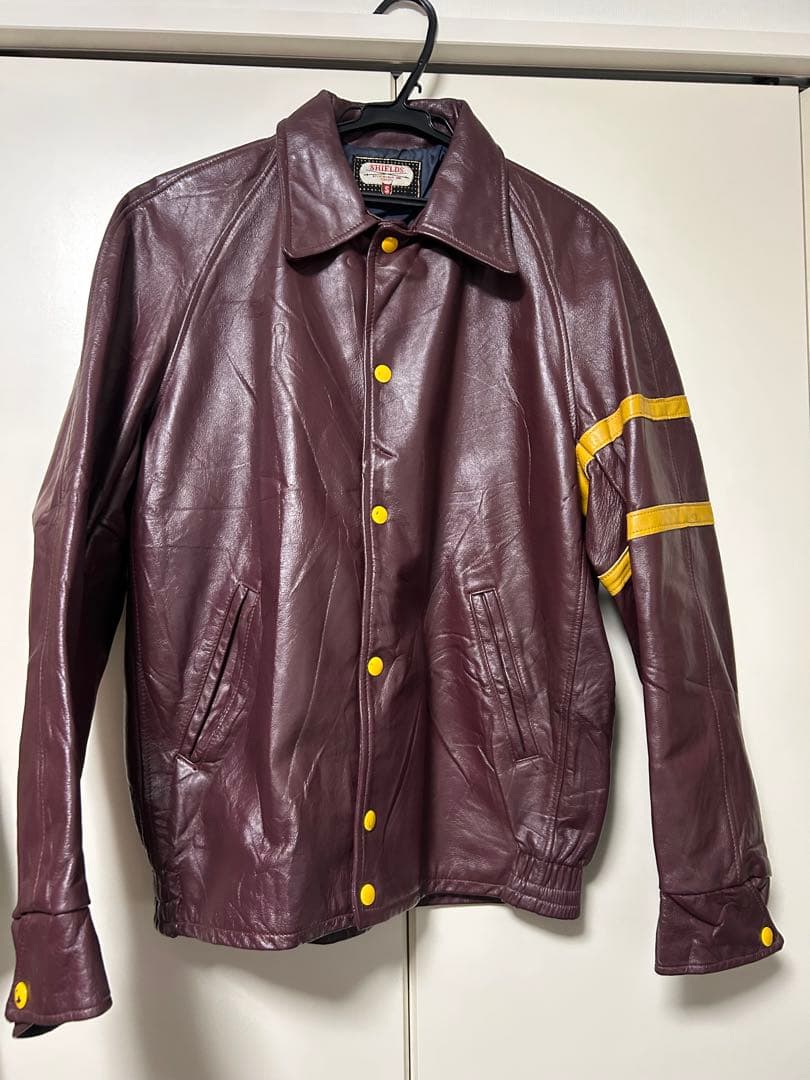 shields 70's レザー　スタジャン　コーチジャケット　ヴィンテージ